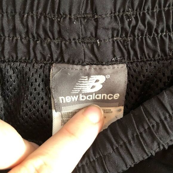NEW Balance activewear pants size Med - Picture 4 of 6
